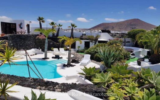 Fabulous 7 Bedroom Villa