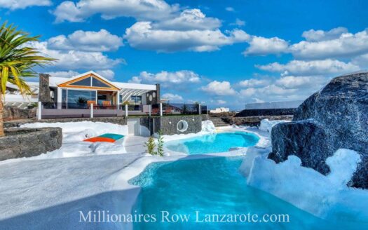 NEW Build Luxury Villa