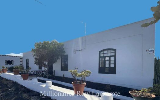 Majestic country house with fabulous views