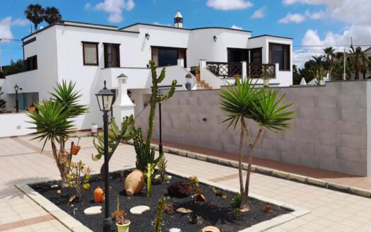 Stunning 4 bedroom villa for sale